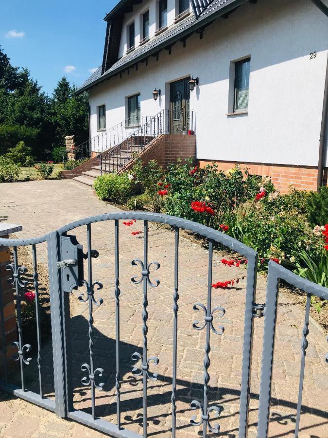 Kleines Ferienzimmer Uckermark Casekow Bagian luar foto
